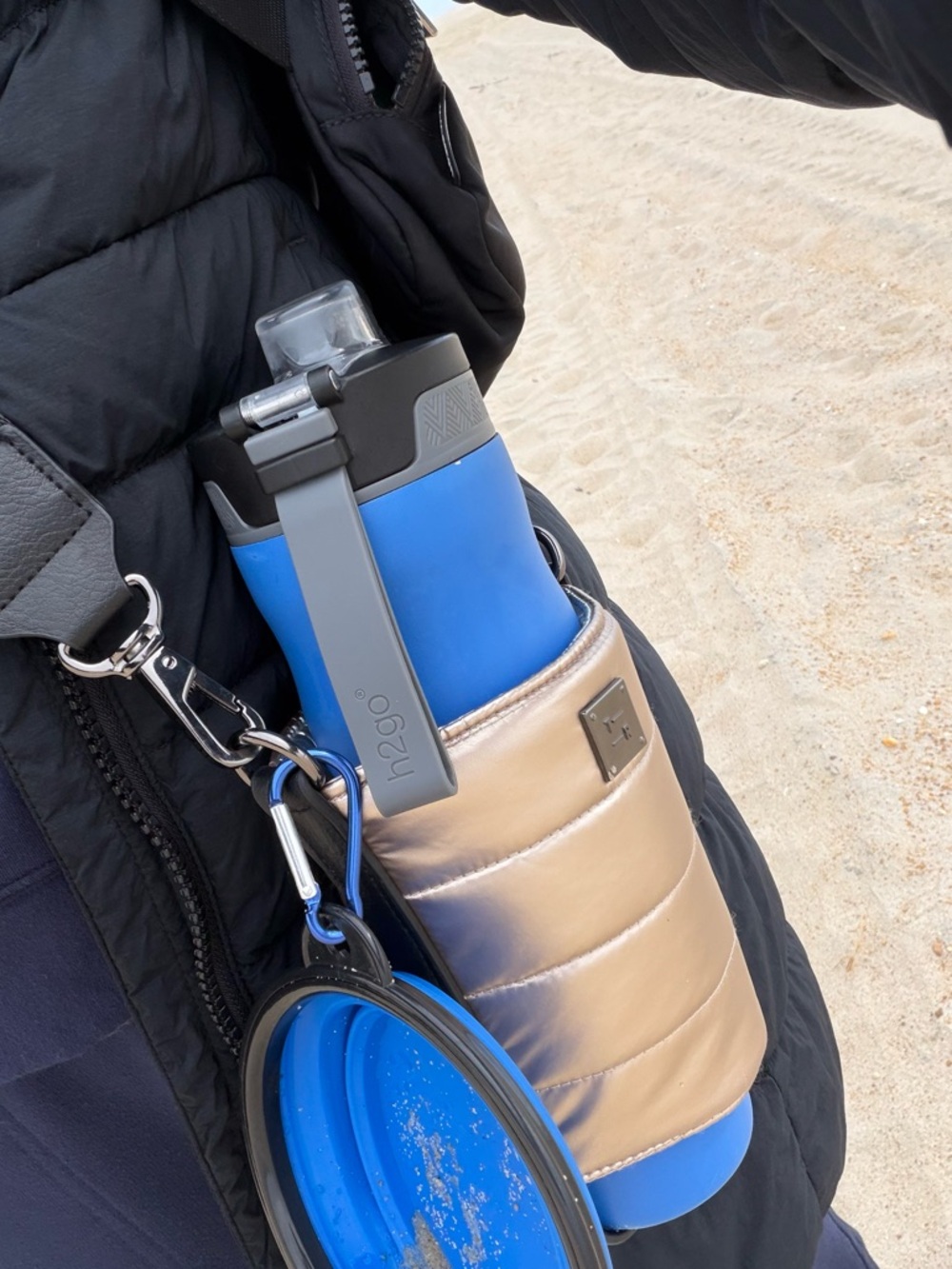 SALE: NWT THINK ROYLN Hydro Hipster Drink Carrier Bag!